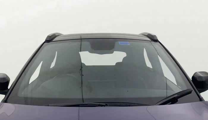 2023 Tata NEXON FEARLESS PURPLE + SUNROOF DUAL TONE 1.2 PETROL, Petrol, Manual, 42,318 km, Front Windshield