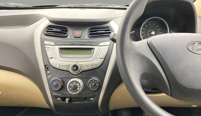 2016 Hyundai Eon MAGNA +, Petrol, Manual, 52,537 km, Air Conditioner