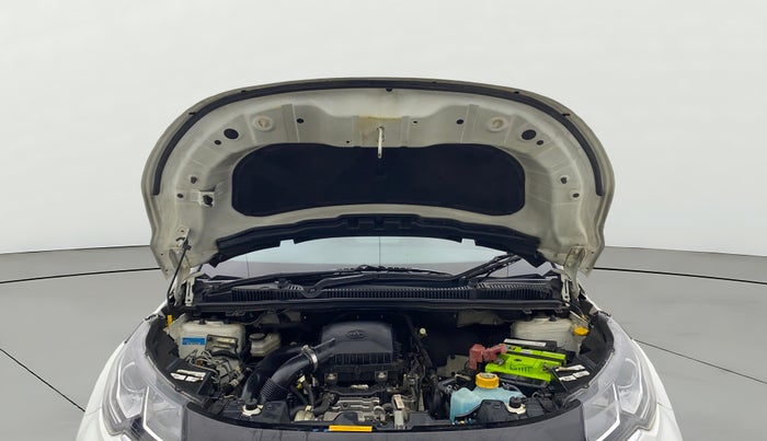 2023 Tata NEXON XMA SUNROOF PETROL, Petrol, Automatic, 36,089 km, Open Bonet