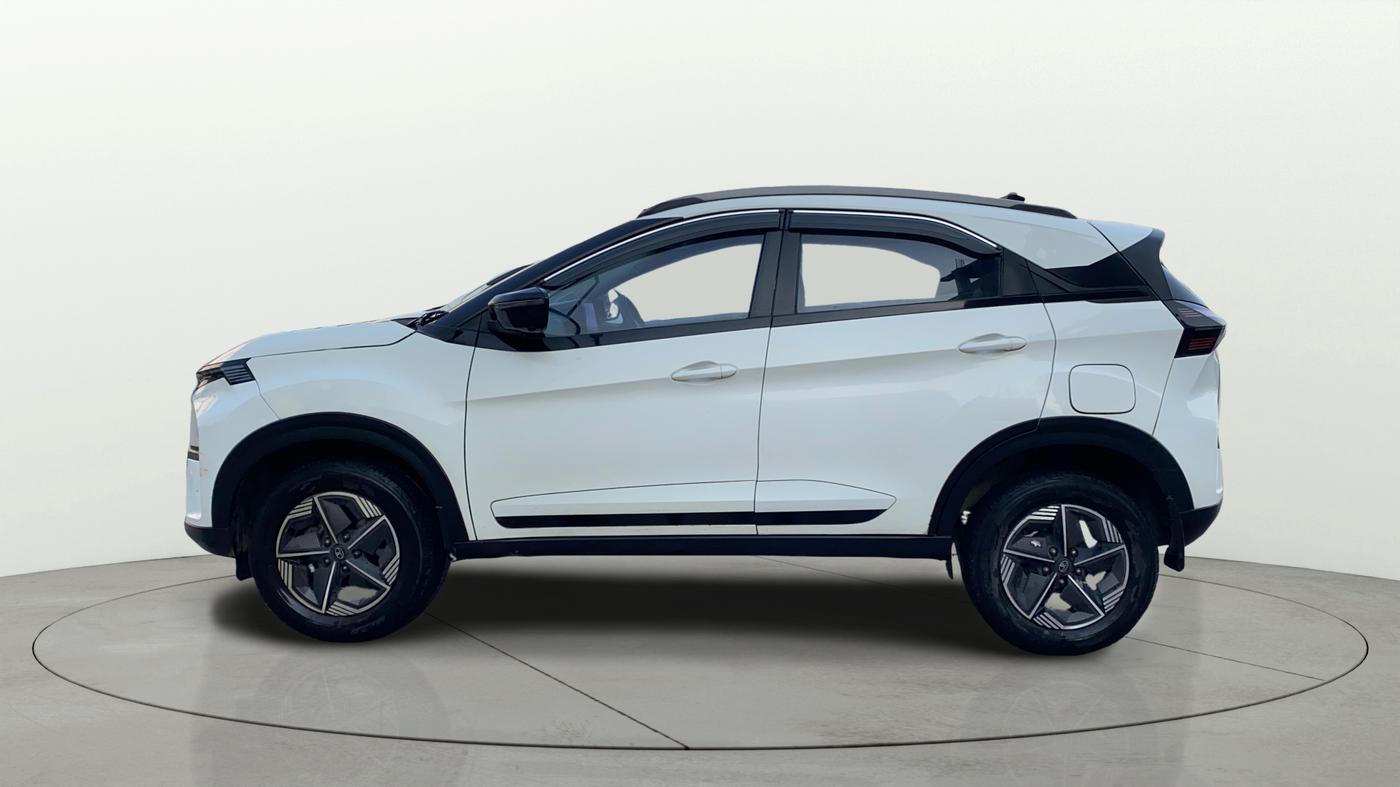 2024 Tata NEXON CREATIVE PLUS S 1.2 REVOTRON 6 MT, Petrol, Manual, 38,965 km, Left Side