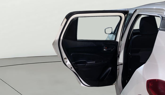 2021 Maruti Swift VXI, CNG, Manual, 32,199 km, LHS Rear Door