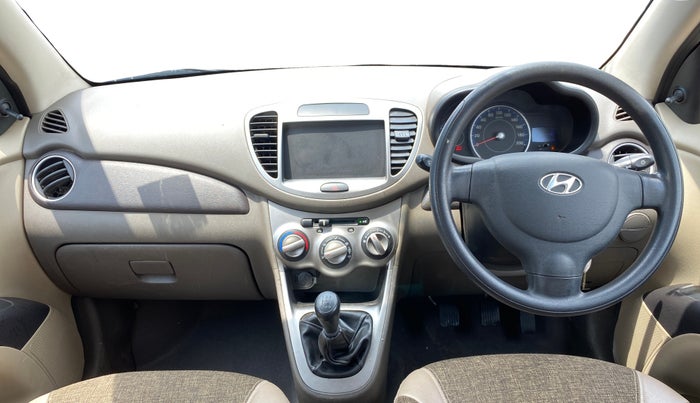 2016 Hyundai i10 MAGNA 1.1, CNG, Manual, 1,47,098 km, Dashboard