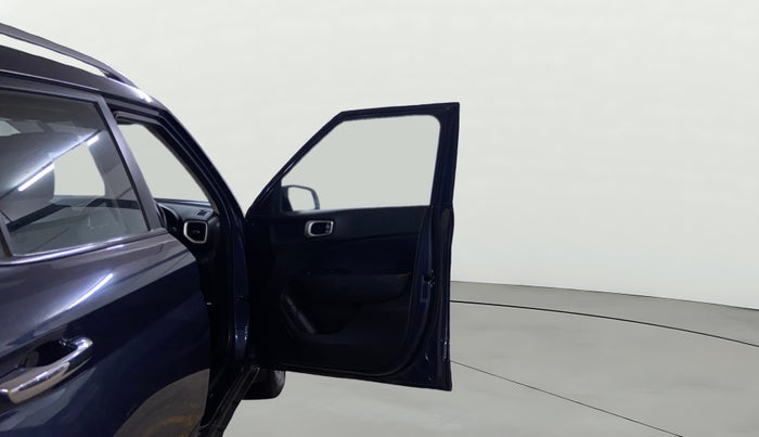 2019 Hyundai VENUE SX PLUS 1.0 TURBO DCT, Petrol, Automatic, 33,485 km, RHS Front Door