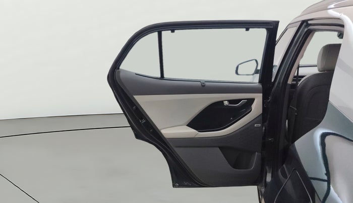 2024 Hyundai Creta SX (O) 1.5 PETROL, Petrol, Manual, 28,652 km, LHS Rear Door