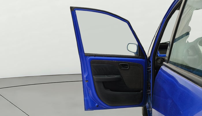 2014 Tata Nano TWIST XT, Petrol, Manual, 82,217 km, LHS Front Door