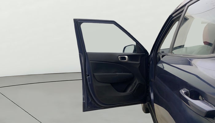 2019 Hyundai VENUE S 1.2, Petrol, Manual, 51,110 km, LHS Front Door