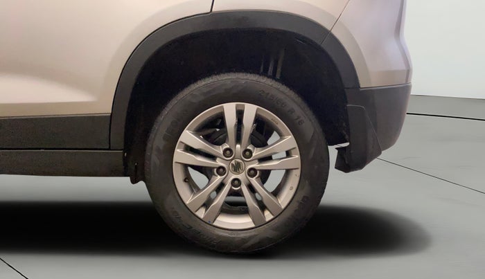 2018 Maruti Vitara Brezza ZDI, Diesel, Manual, 75,896 km, Left Rear Wheel