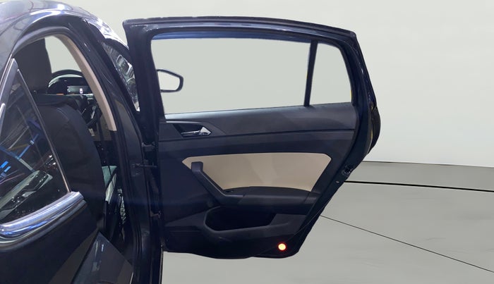 2022 Skoda SLAVIA STYLE 1.0L TSI AT, Petrol, Automatic, 28,140 km, RHS Rear Door