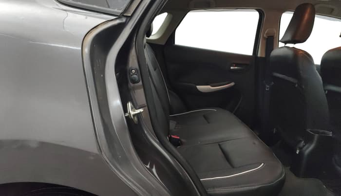 2017 Maruti Baleno DELTA PETROL 1.2, Petrol, Manual, 30,448 km, Right Side Rear Door Cabin