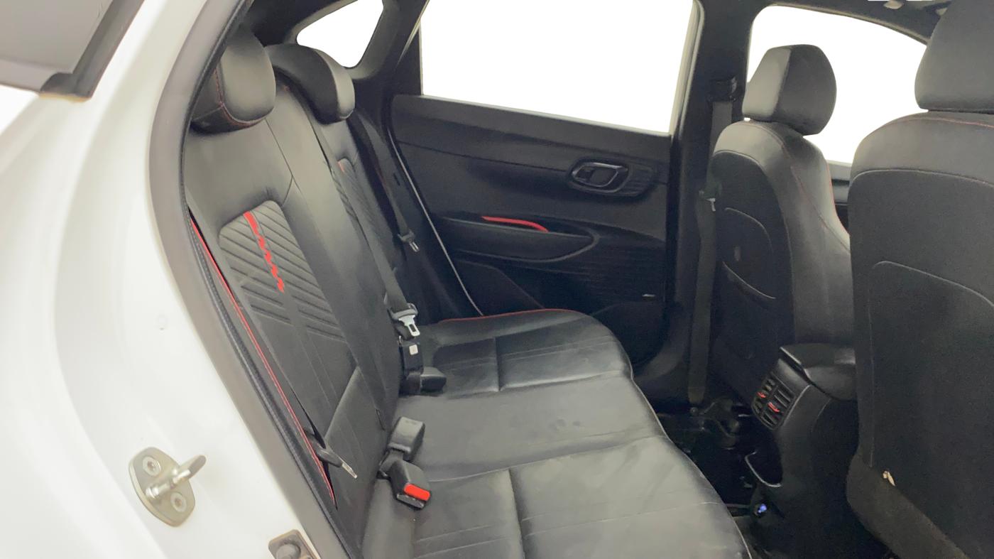 2023 Hyundai NEW I20 N LINE N8 1.0 TURBO DCT, Petrol, Automatic, 27,172 km, Right Side Rear Door Cabin