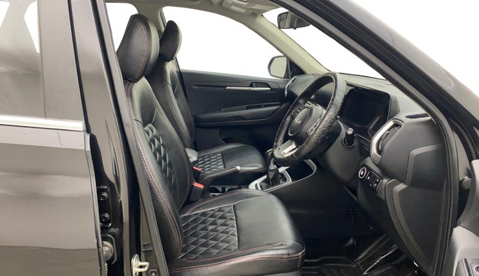 2023 KIA SONET HTK PLUS 1.5 IMT, Diesel, Manual, 72,283 km, Right Side Front Door Cabin