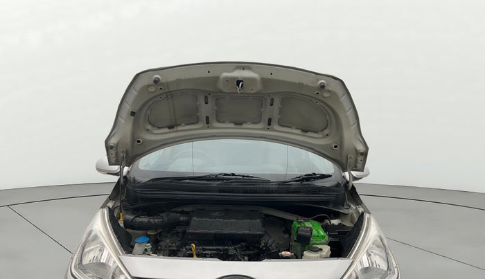 2015 Hyundai Grand i10 SPORTZ 1.2 KAPPA VTVT, Petrol, Manual, 38,450 km, Open Bonet