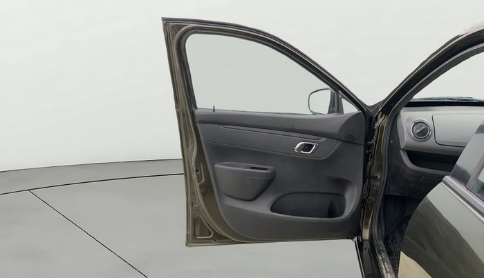 2018 Renault Kwid RXT 1.0 (O), Petrol, Manual, 50,239 km, LHS Front Door