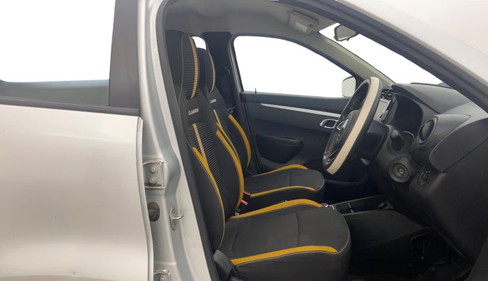 2022 Renault Kwid CLIMBER 1.0 AMT, Petrol, Automatic, 28,648 km, Right Side Front Door Cabin