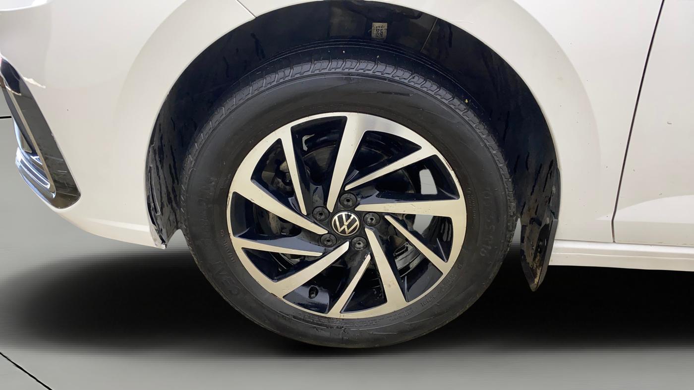 2023 Volkswagen VIRTUS TOPLINE TSI 1.0 MT, Petrol, Manual, 41,340 km, Left Front Wheel