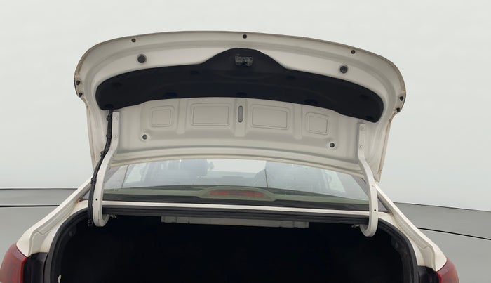 2022 Hyundai Verna SX (O)1.5 MPi, Petrol, Manual, 41,963 km, Boot Door Open