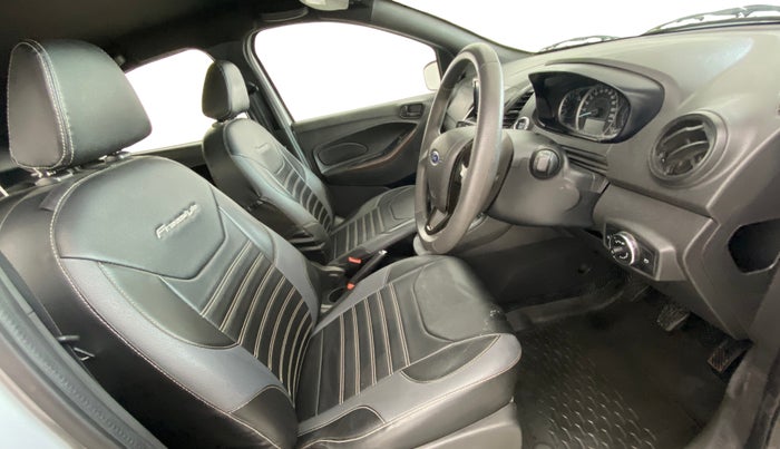 2020 Ford FREESTYLE TITANIUM 1.2 PETROL, Petrol, Manual, 69,555 km, Right Side Front Door Cabin