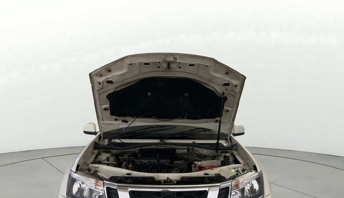 2014 Nissan Terrano XL (P), Petrol, Manual, 92,036 km, Open Bonet