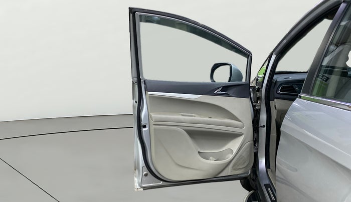 2019 Mahindra MARAZZO M8 8 STR, Diesel, Manual, 30,475 km, LHS Front Door