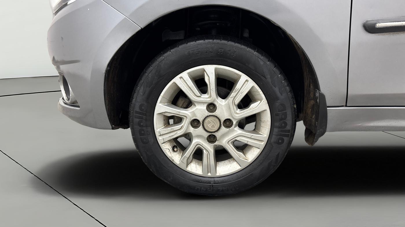 2018 Tata Tiago XZA PETROL, Petrol, Automatic, 67,280 km, Left Front Wheel