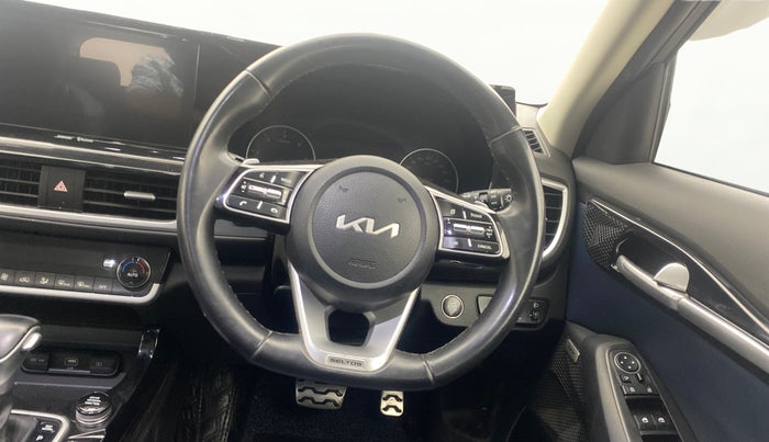 2022 KIA SELTOS X LINE 1.5 DIESEL AT, Diesel, Automatic, 1,08,437 km, Steering Wheel Close Up