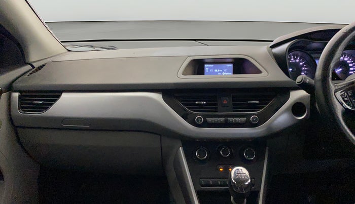 2019 Tata NEXON XM PETROL, CNG, Manual, 1,21,688 km, Air Conditioner