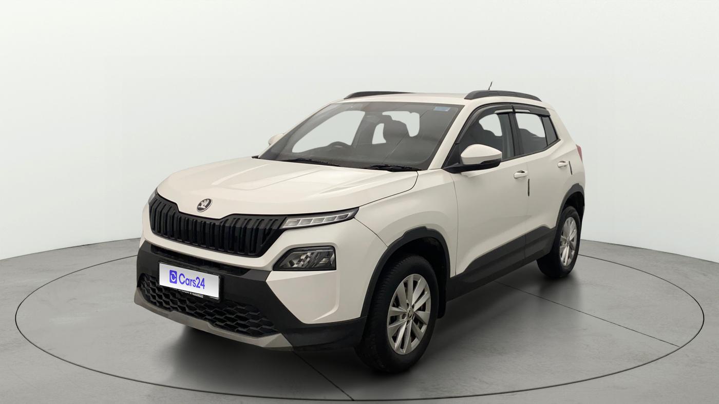2025 Skoda Kylaq Signature AT, Petrol, Automatic, 6,467 km, Left Front Diagonal