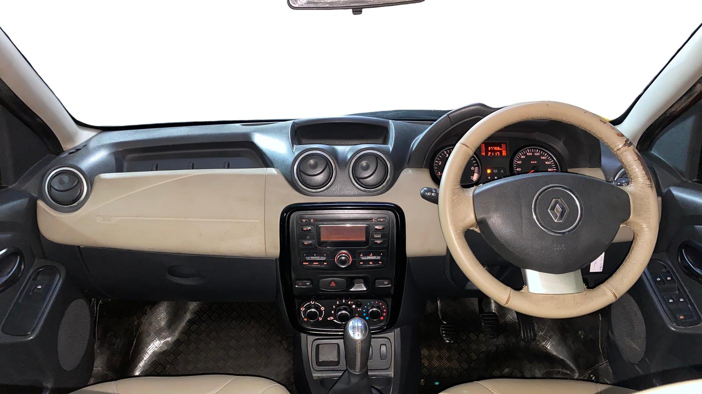 2014 Renault Duster RXL PETROL, Petrol, Manual, 37,765 km, Dashboard