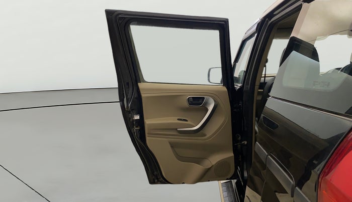 2023 Mahindra BOLERO NEO N 10, Diesel, Manual, 57,277 km, LHS Rear Door