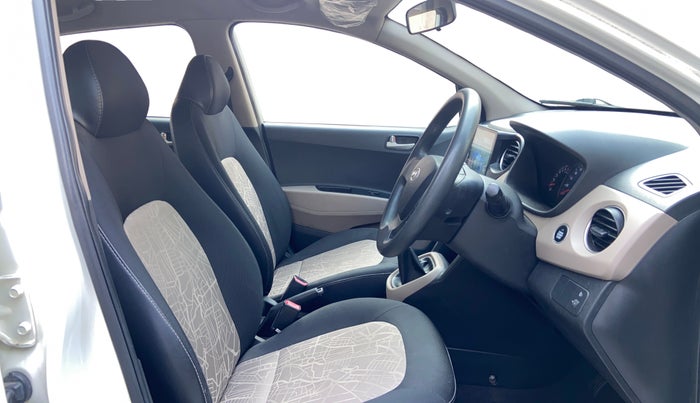 2014 Hyundai Grand i10 SPORTZ 1.2 KAPPA VTVT, Petrol, Manual, 32,024 km, Right Side Front Door Cabin