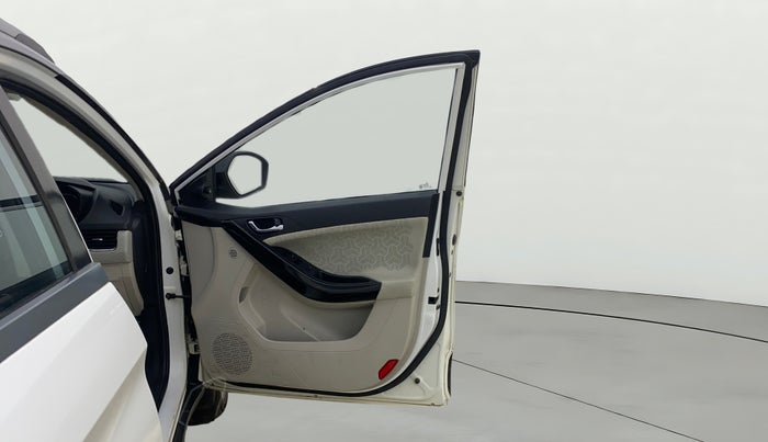 2023 Tata NEXON XZA PLUS LUXURY SUNROOF PETROL, Petrol, Automatic, 44,467 km, RHS Front Door