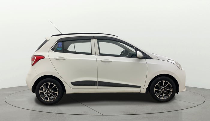 2018 Hyundai Grand i10 SPORTZ (O) AT 1.2 KAPPA VTVT, Petrol, Automatic, 68,964 km, Right Side View