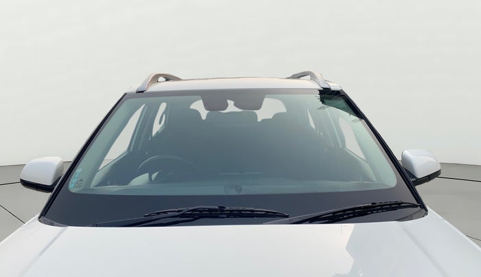 2020 Hyundai VENUE SX 1.5 CRDI, Diesel, Manual, 45,316 km, Front Windshield