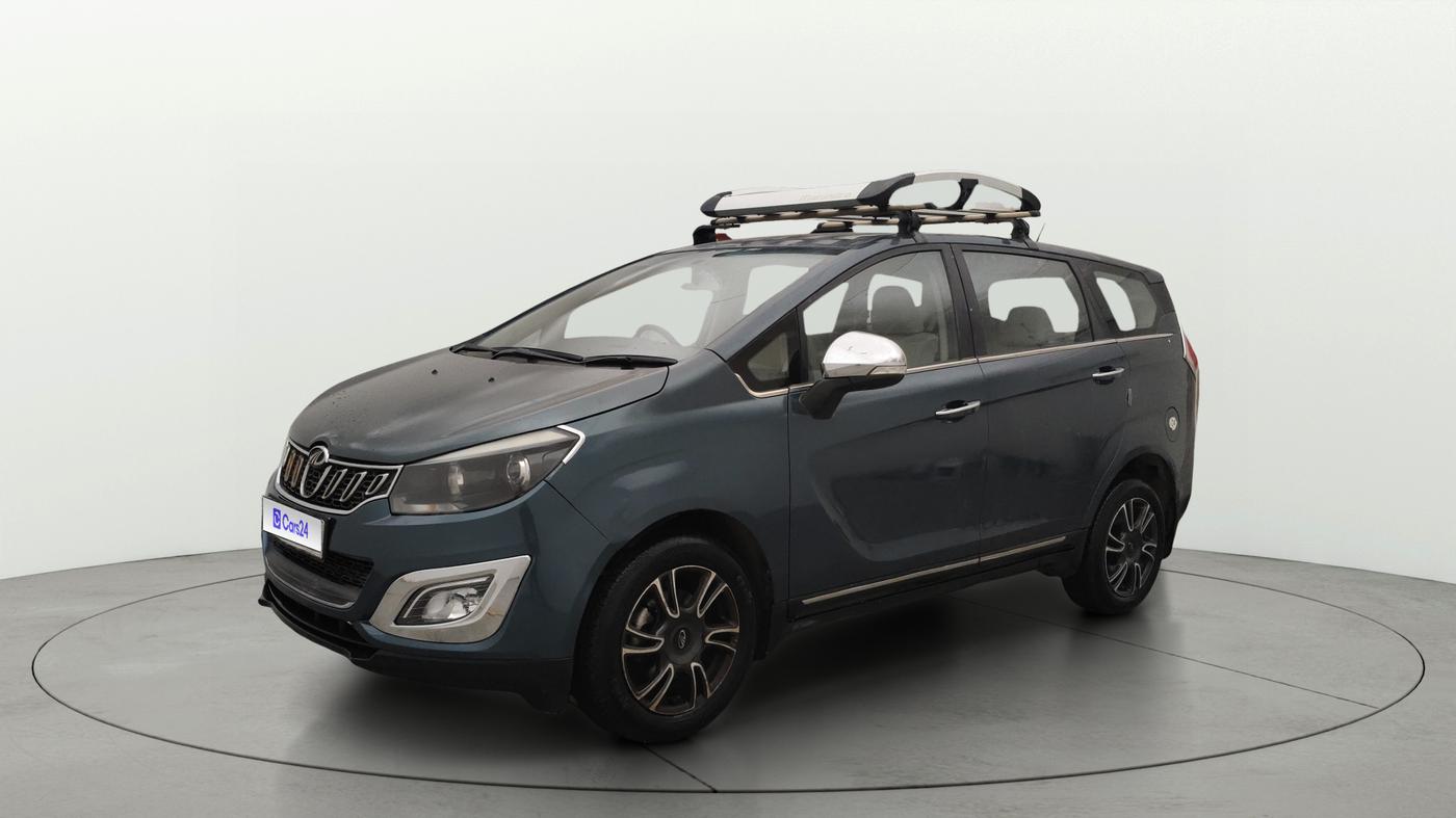 2018 Mahindra MARAZZO M8 7 STR, Diesel, Manual, 1,15,572 km, Left Front Diagonal