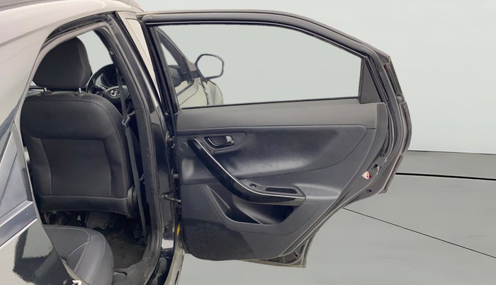 2022 Tata NEXON XZA PLUS (O) PETROL DARK EDITION, Petrol, Automatic, 42,221 km, RHS Rear Door