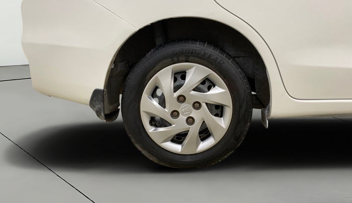 2013 Honda Amaze 1.5L I-DTEC S, Diesel, Manual, 80,191 km, Right Rear Wheel