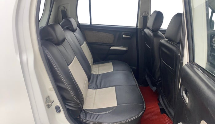 2016 Maruti Wagon R 1.0 VXI, Petrol, Manual, 1,11,054 km, Right Side Rear Door Cabin