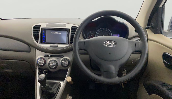 2015 Hyundai i10 MAGNA 1.1, Petrol, Manual, 58,582 km, Steering Wheel Close Up