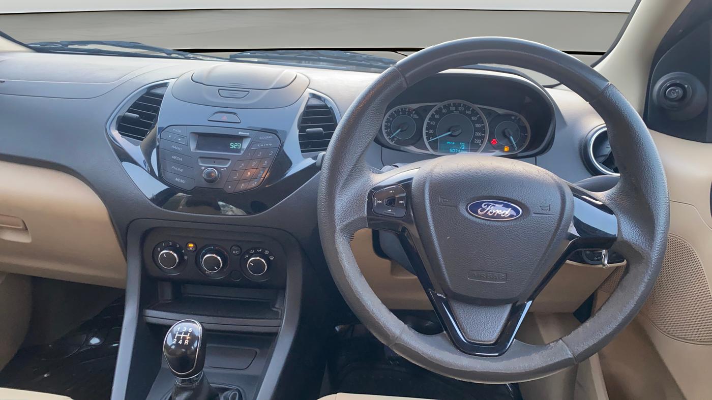 2016 Ford Figo Aspire TREND 1.2 PETROL, Petrol, Manual, 50,737 km, Steering Wheel Close Up