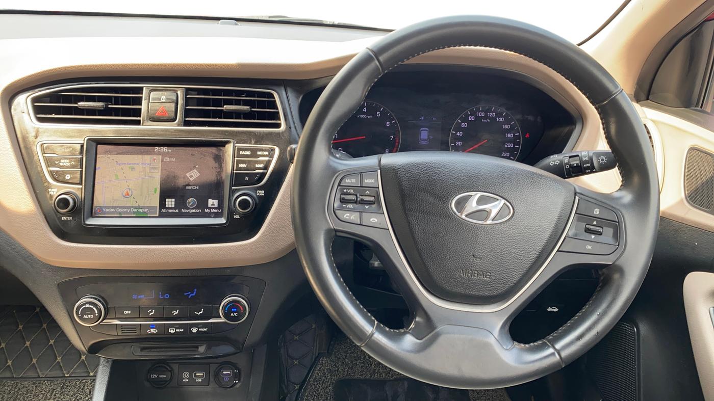 2019 Hyundai Elite i20 ASTA 1.2 (O), Petrol, Manual, 48,369 km, Steering Wheel Close Up