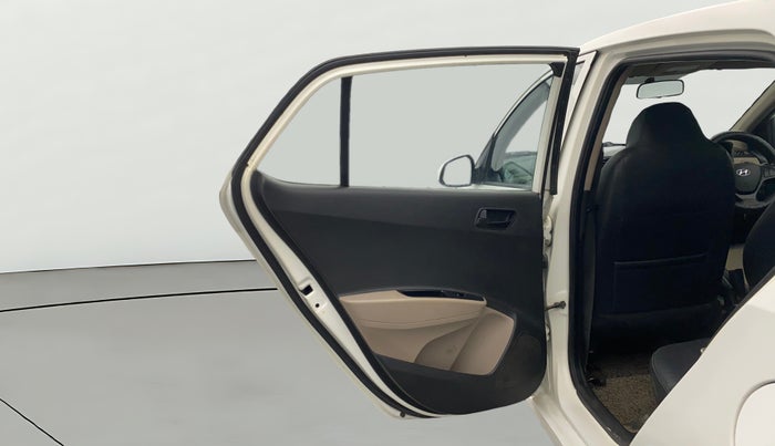 2018 Hyundai Grand i10 MAGNA 1.2 KAPPA VTVT, Petrol, Manual, 43,983 km, LHS Rear Door