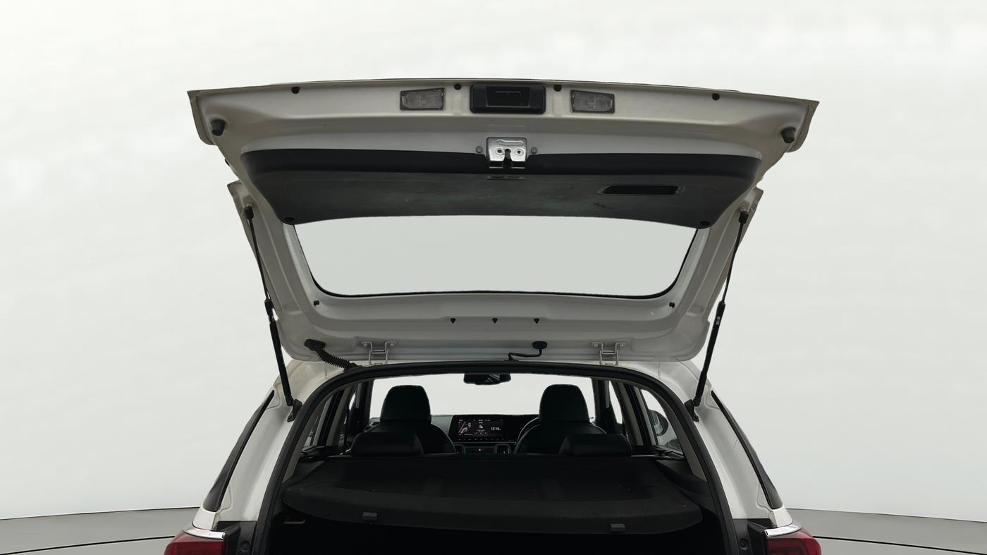 2021 KIA SONET GTX PLUS 1.5 AT, Diesel, Automatic, 99,514 km, Boot Door Open