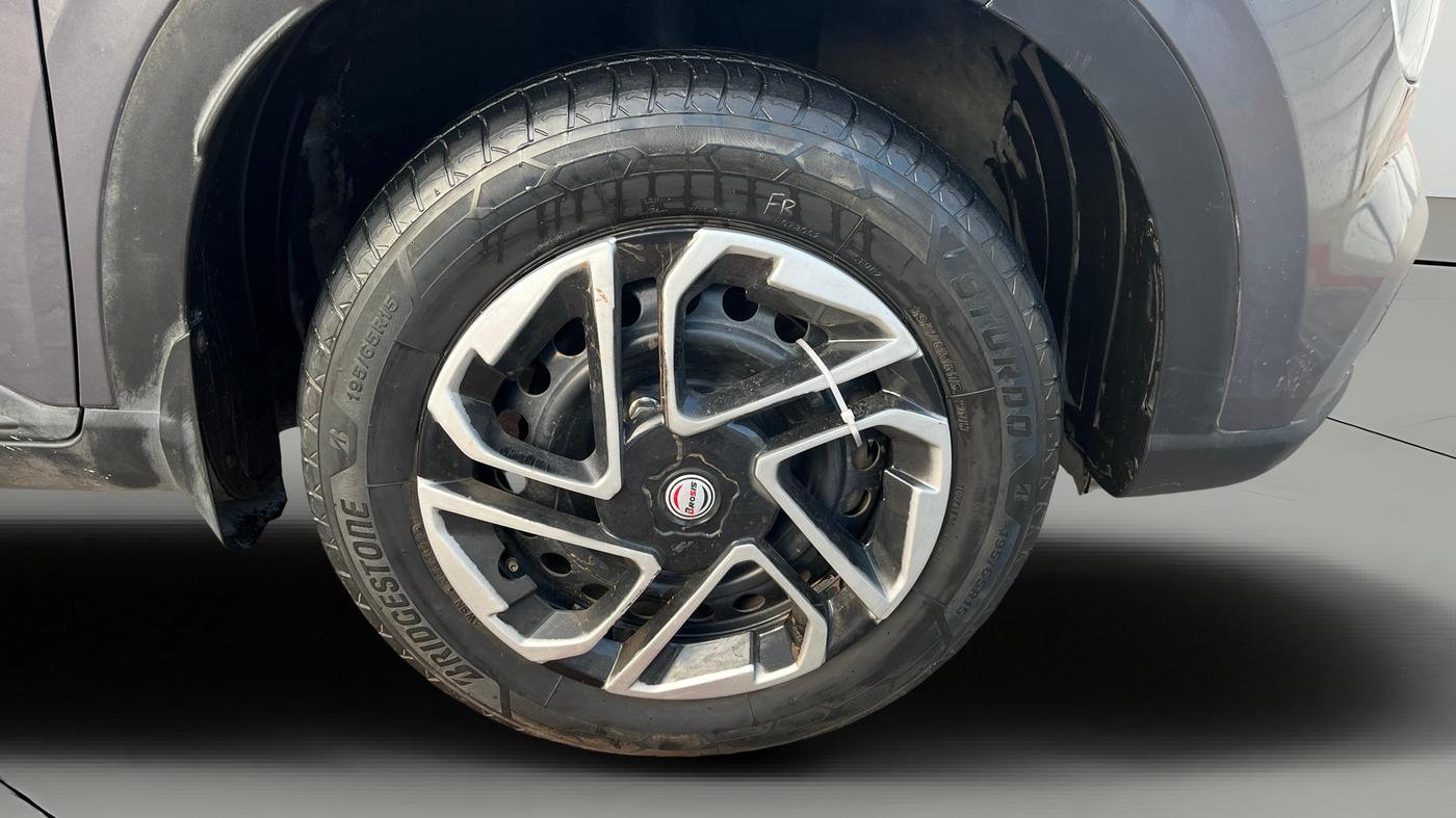 2019 Hyundai VENUE S 1.0 TURBO DCT, Petrol, Automatic, 64,135 km, Right Front Wheel