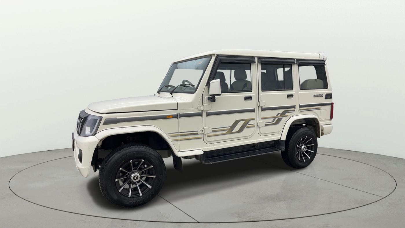 2025 Mahindra Bolero B6, Diesel, Manual, 4,383 km, Left Front Diagonal