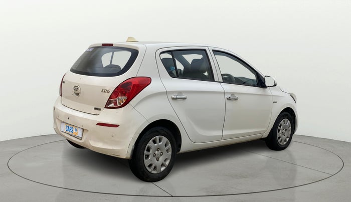 2013 Hyundai i20 MAGNA 1.2, Petrol, Manual, 86,390 km, Right Back Diagonal