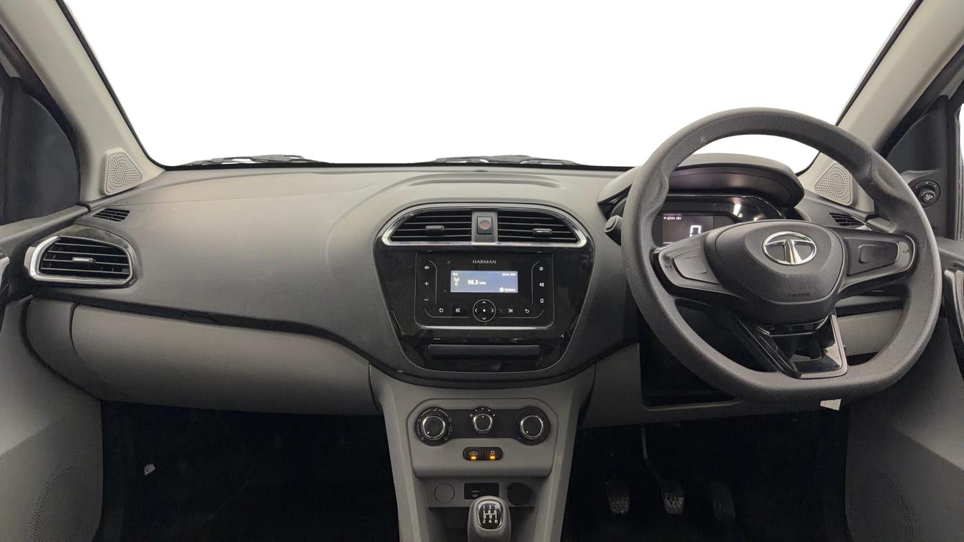 2020 Tata Tiago XT PETROL, Petrol, Manual, 24,646 km, Dashboard