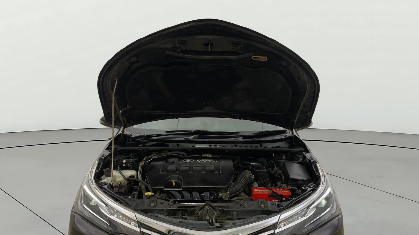 2017 Toyota Corolla Altis GL PETROL, Petrol, Manual, 73,814 km, Open Bonet