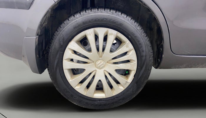 2012 Maruti Ertiga VXI, Petrol, Manual, 1,11,984 km, Right Rear Wheel