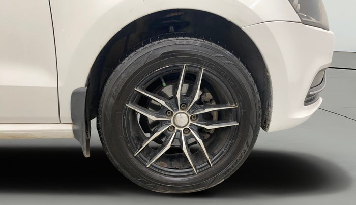 2015 Volkswagen Polo GT TSI AT, Petrol, Automatic, 1,23,356 km, Right Front Wheel