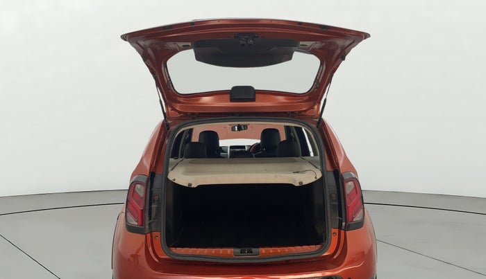 2018 Renault Duster RXS CVT, Petrol, Automatic, 27,281 km, Boot Door Open